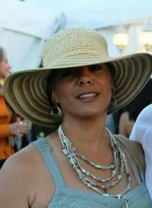 Meet your Posher, Theresa